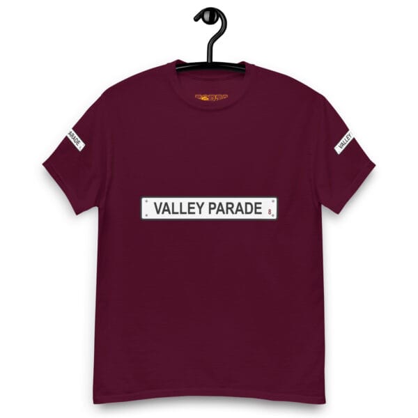 Valley Parade Road Sign T-Shirt - Image 6
